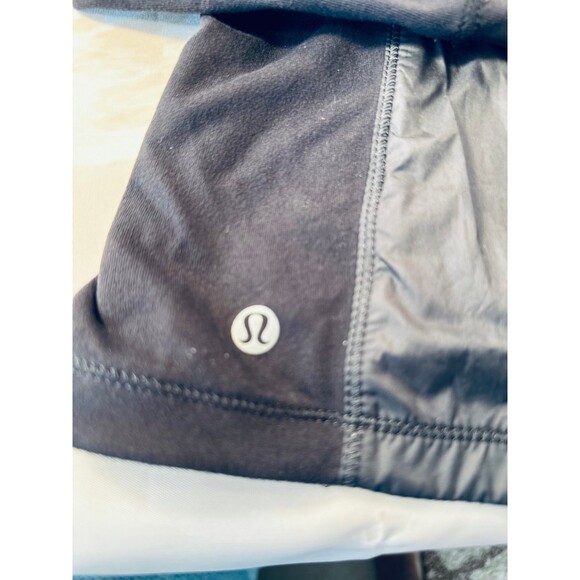 Lululemon Rush Hour Jacket - Picture 3 of 12